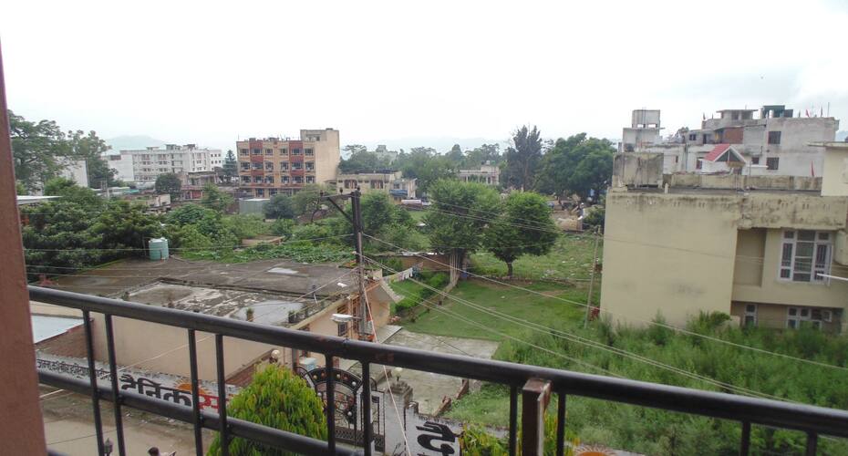 Hotel Daya's Paradise, Katra 4